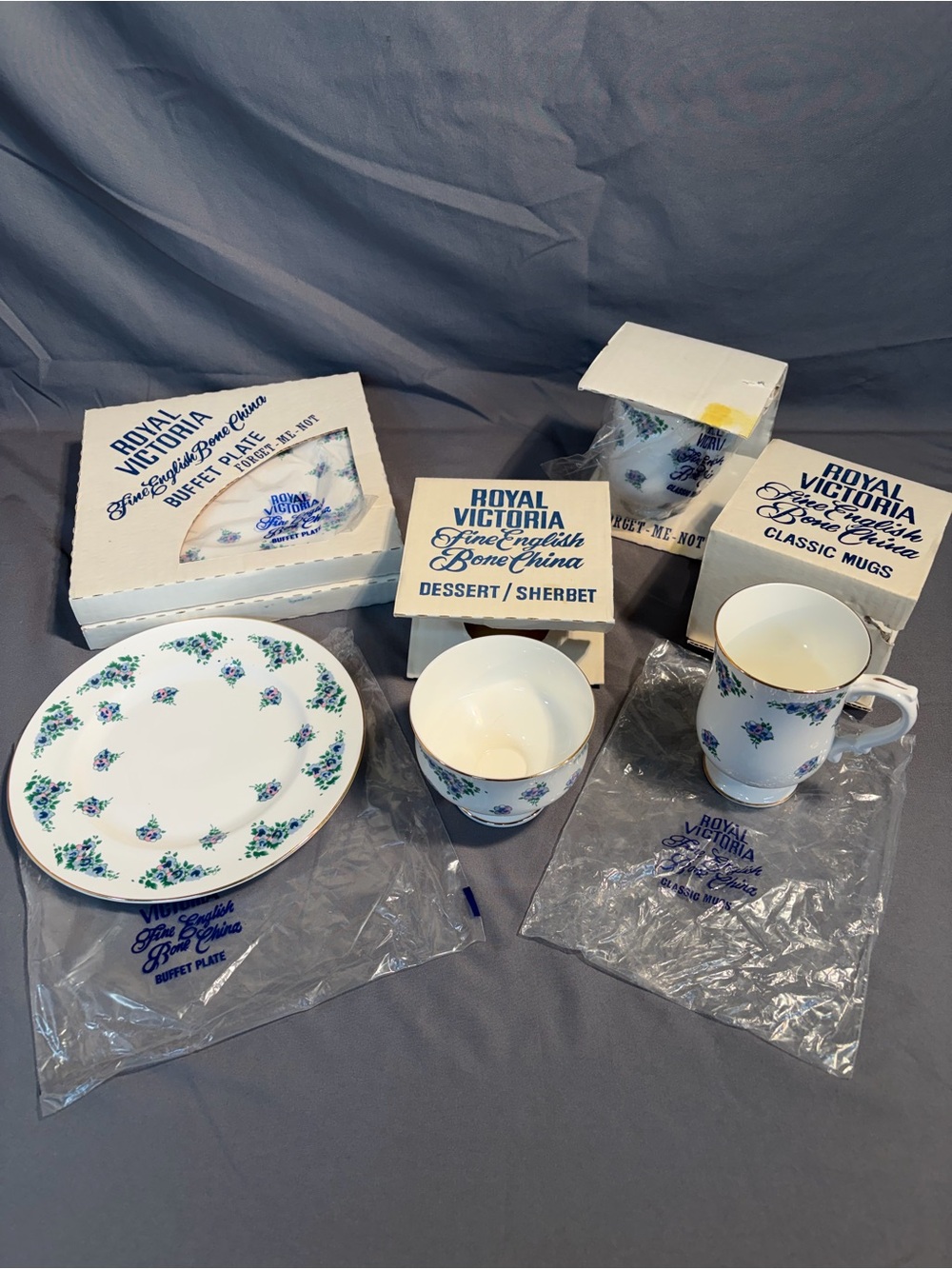 Royal Victoria Blue Floral Fine English Bone China Dining Set - Blue